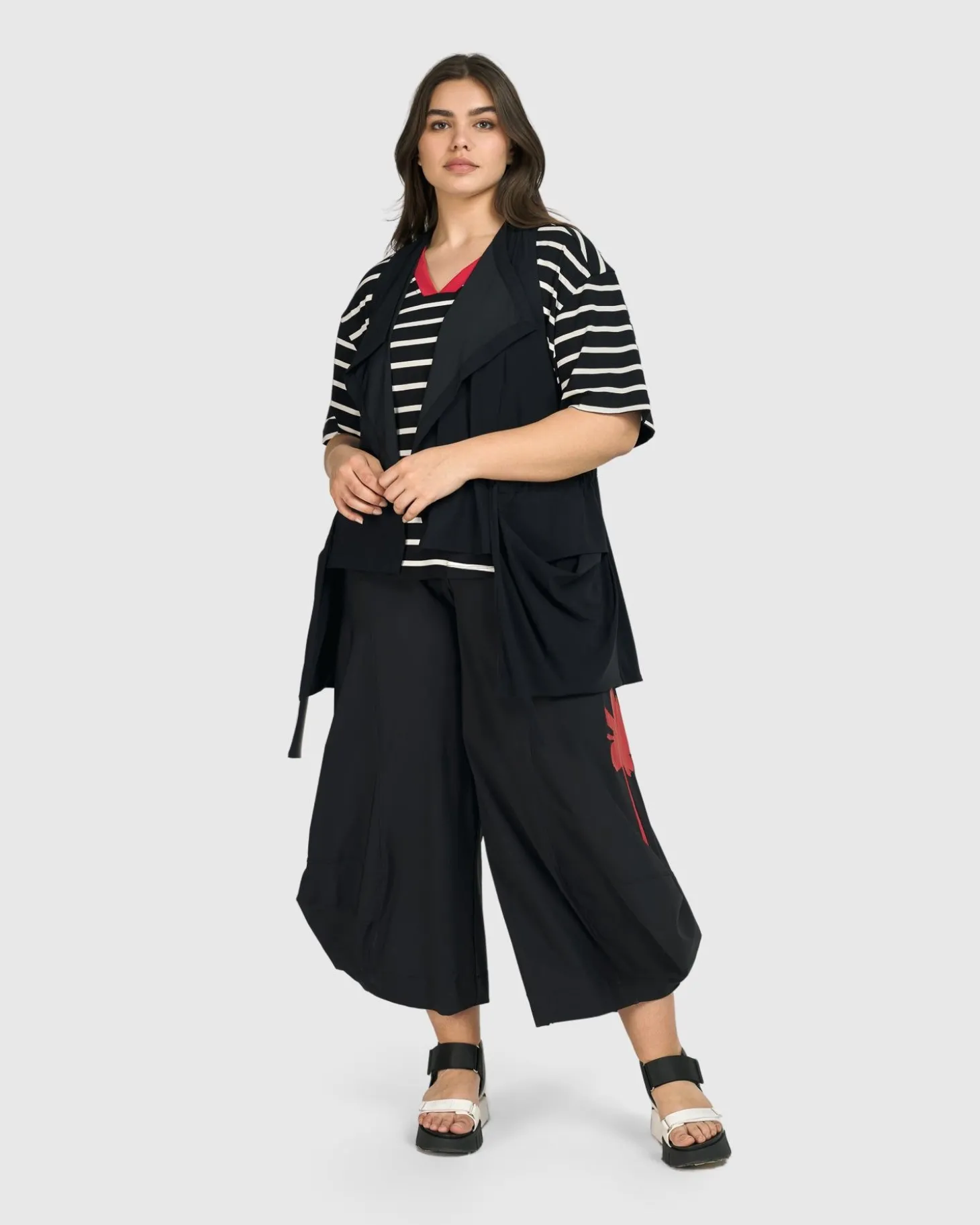 Tekbika Gabrielle Relaxed Vest, Black