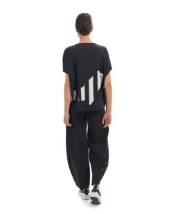 Tekbika Relaxed Tee, Columns