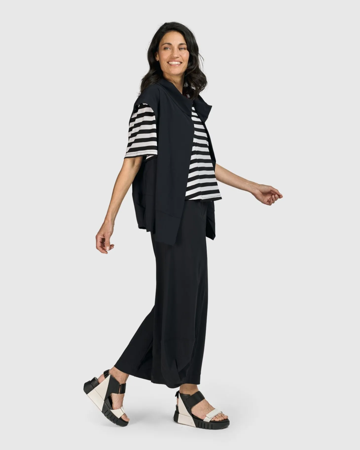 Tekbika Versaille Go-To Vest, Flower