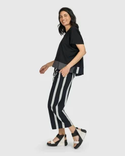 Tekbika Vivienne Tee, Mix