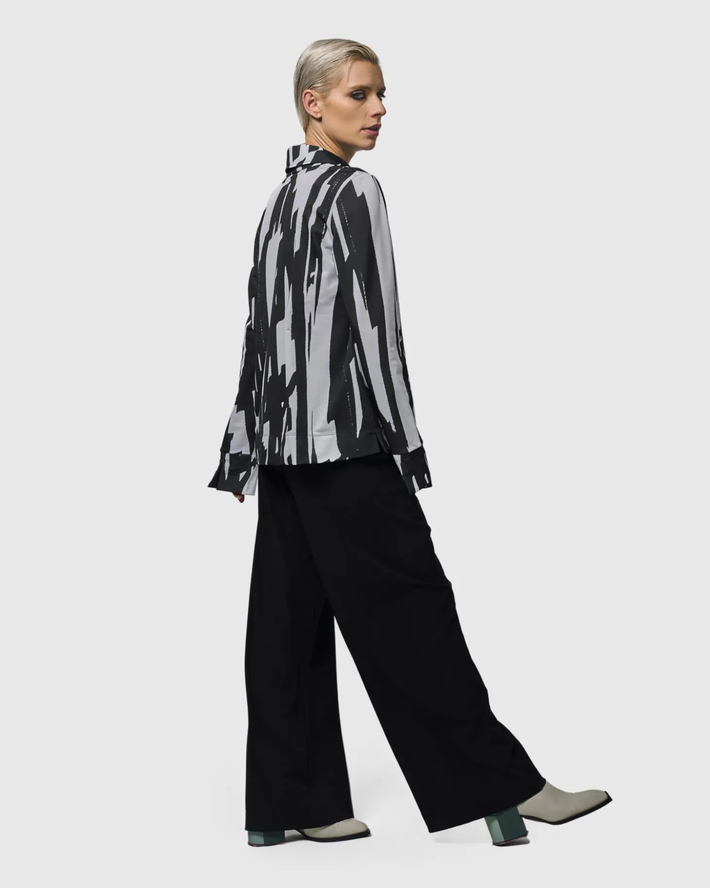 Trinity Straight Leg Pants, Black