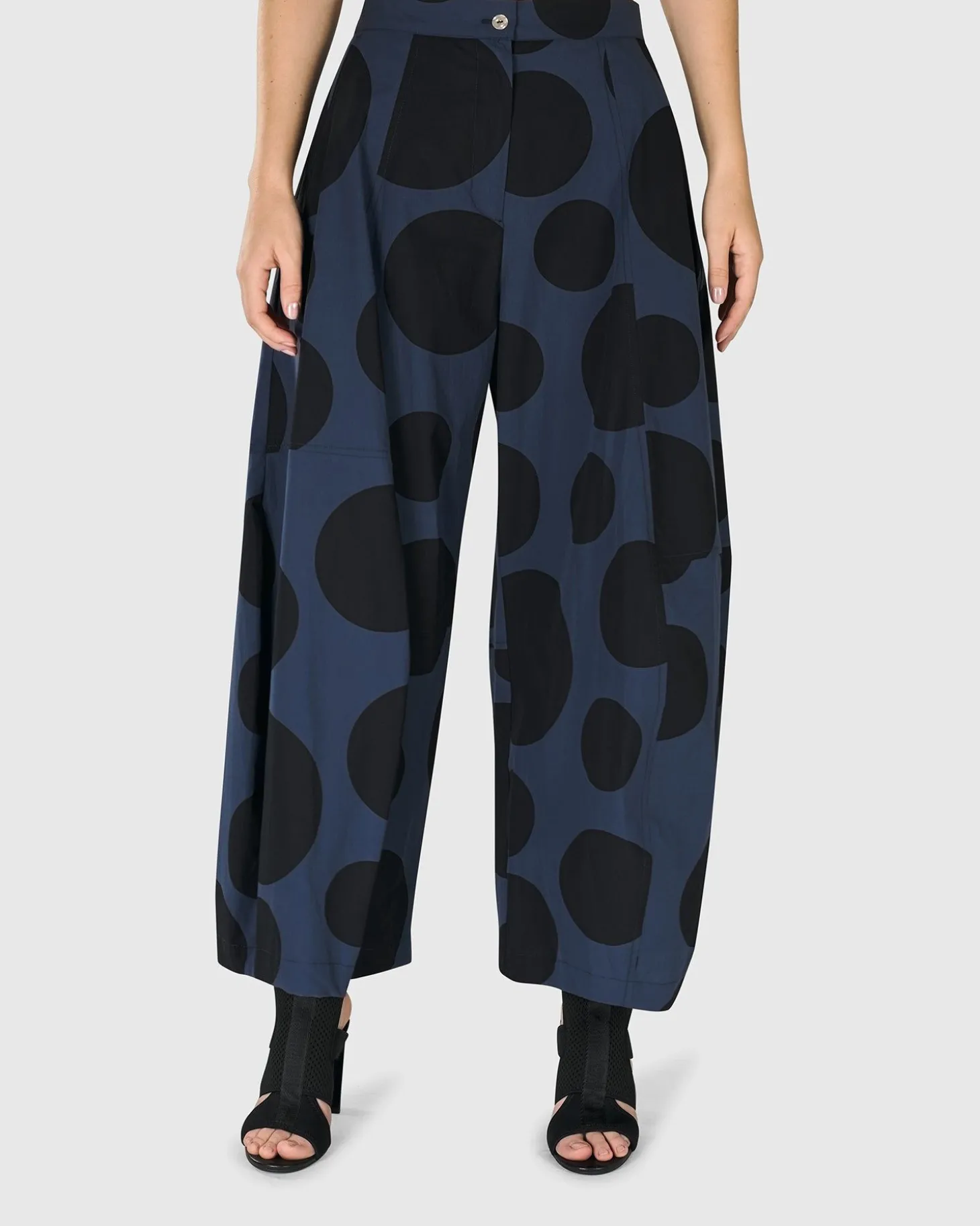 Urban Carnavale Balloon Pants, Navy
