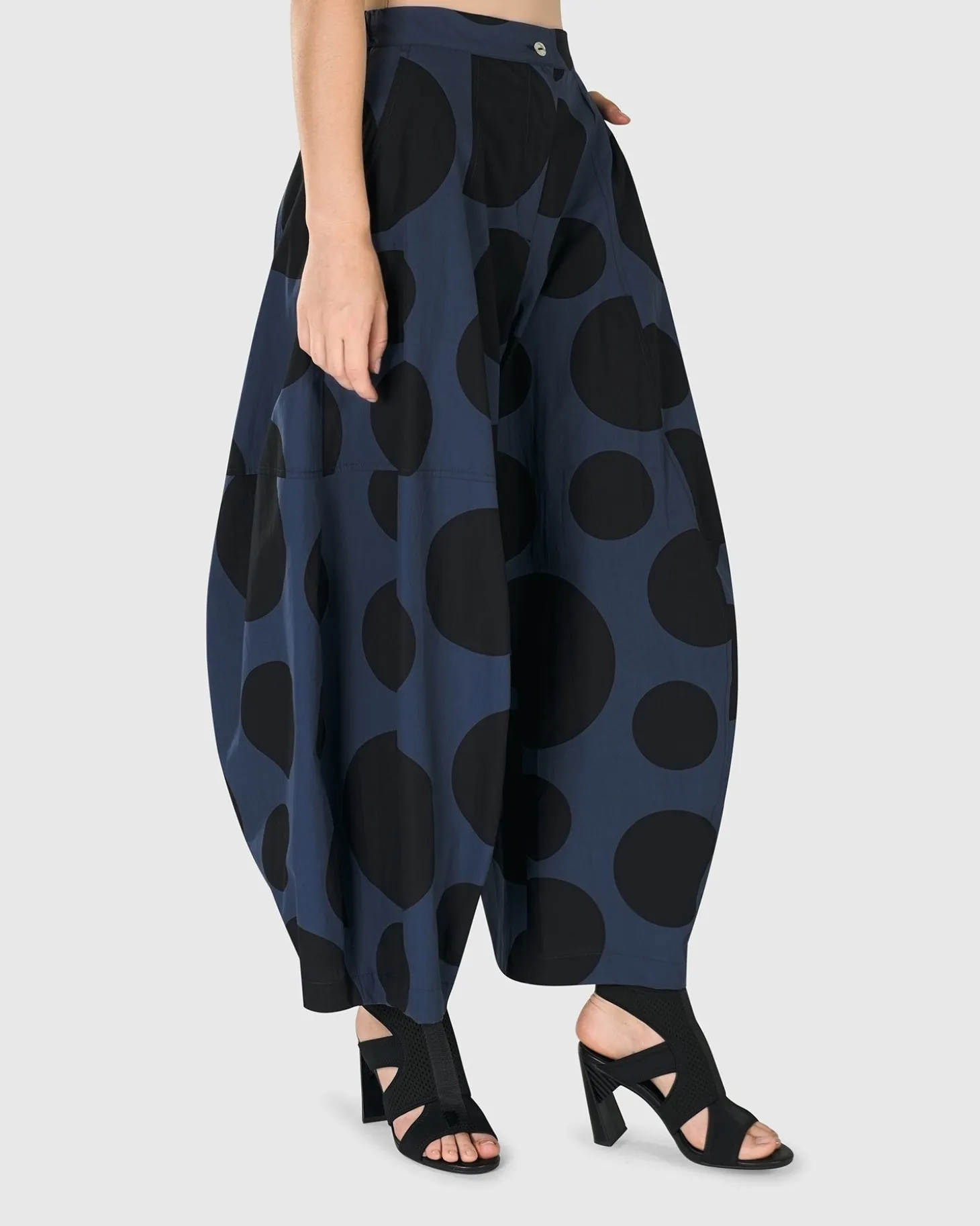 Urban Carnavale Balloon Pants, Navy