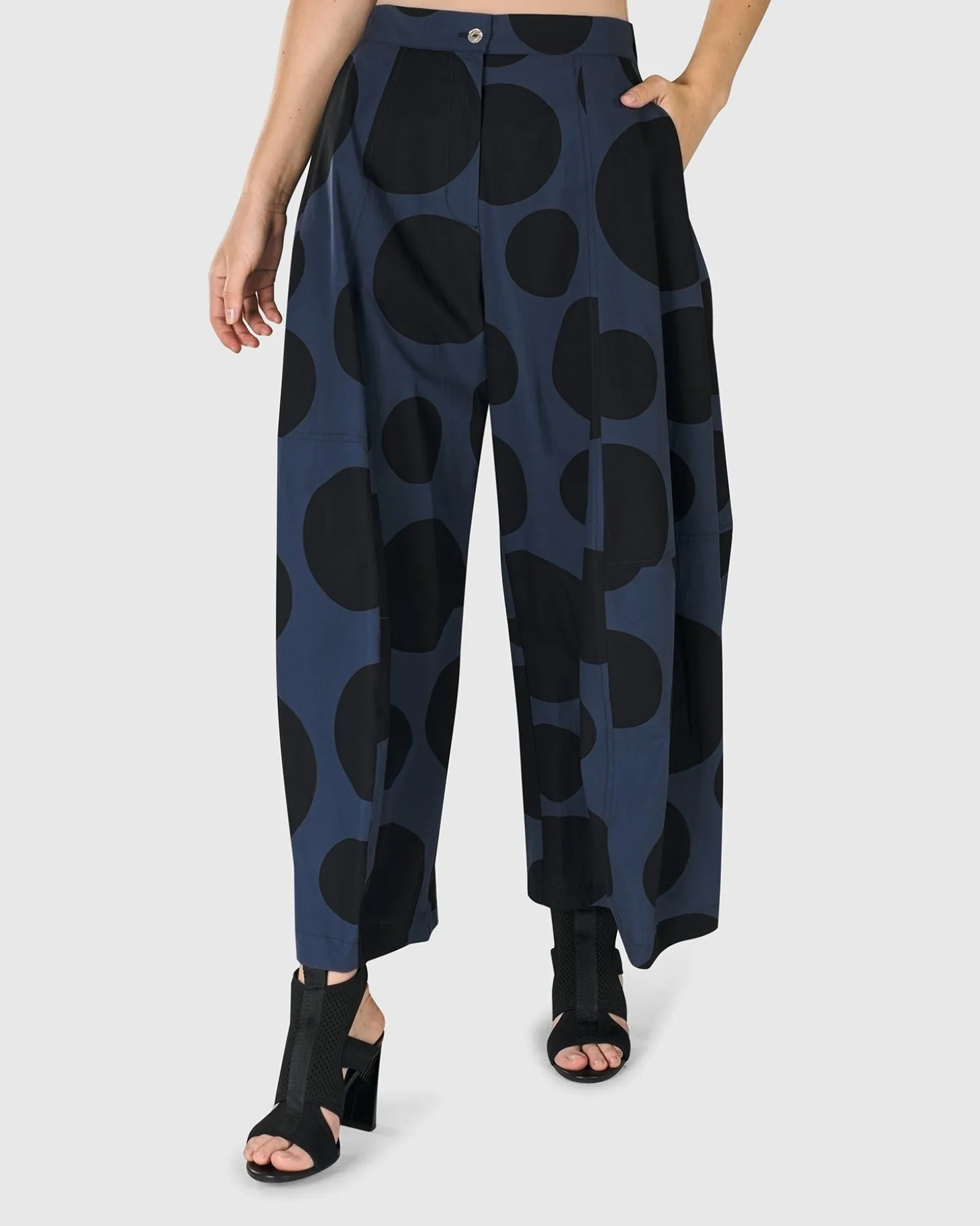 Urban Carnavale Balloon Pants, Navy