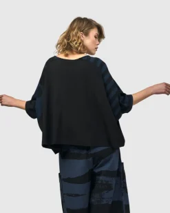 Urban Centro Cropped Tee, Navy