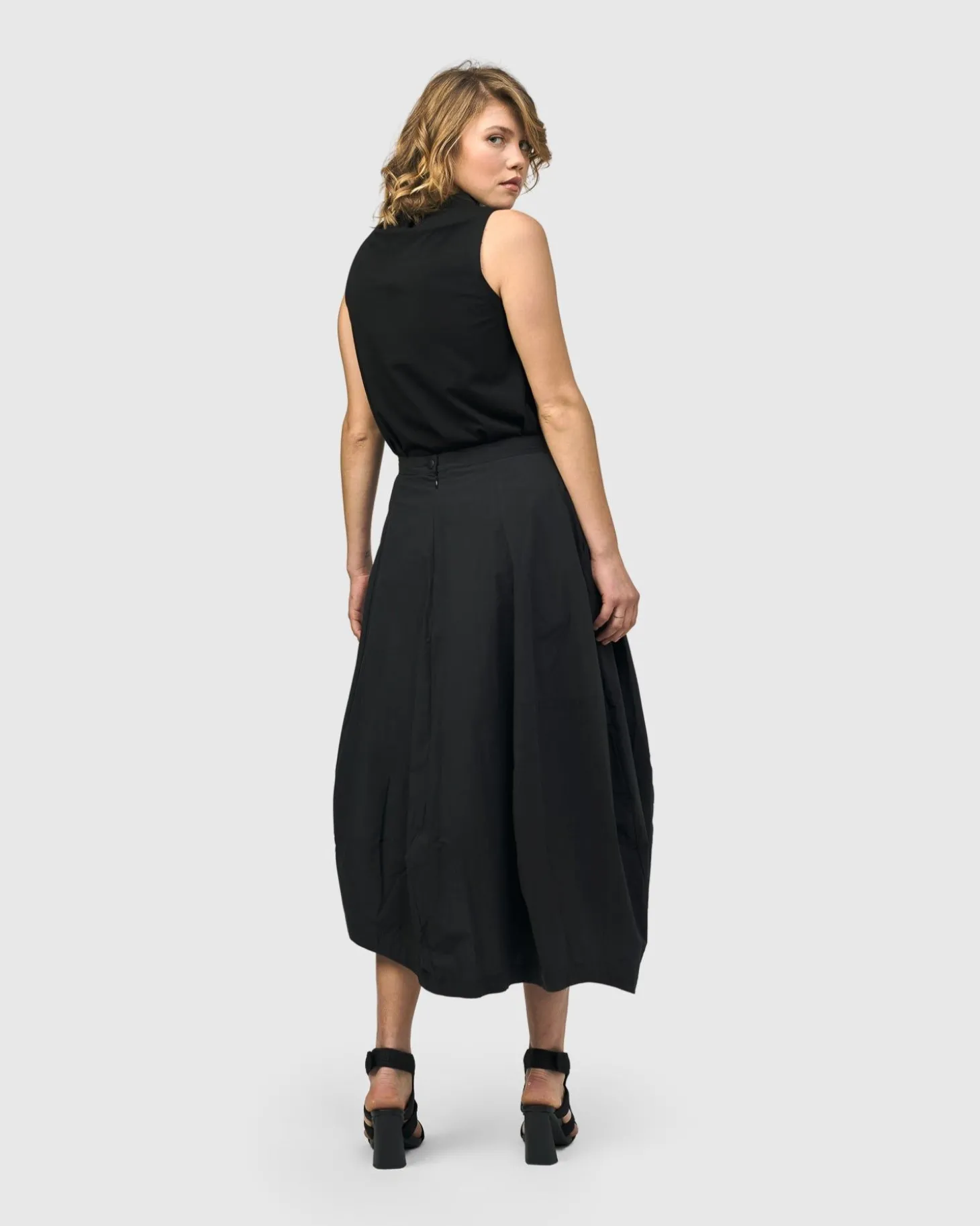 Urban Chelsea Skirt, Black