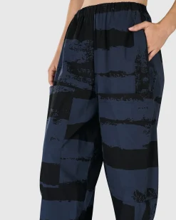 Urban Codex Barrel Pants, Navy