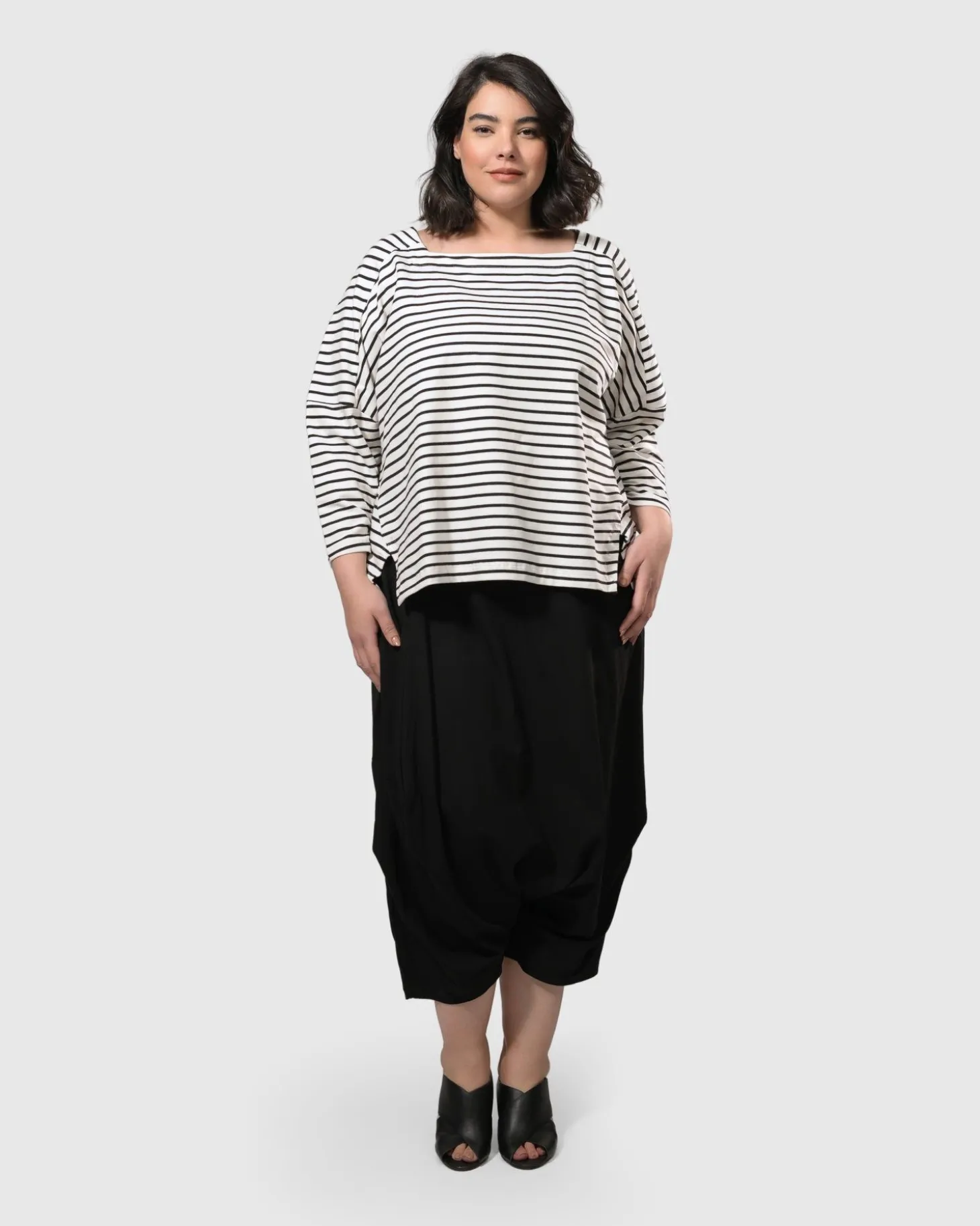 Urban Crop Harem Pants, Black