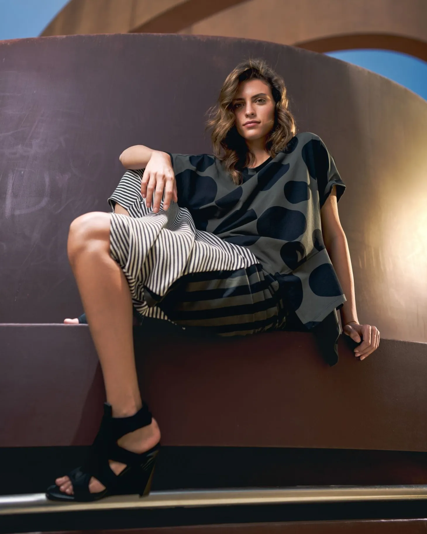 Urban Kiki Relaxed Top, Khaki