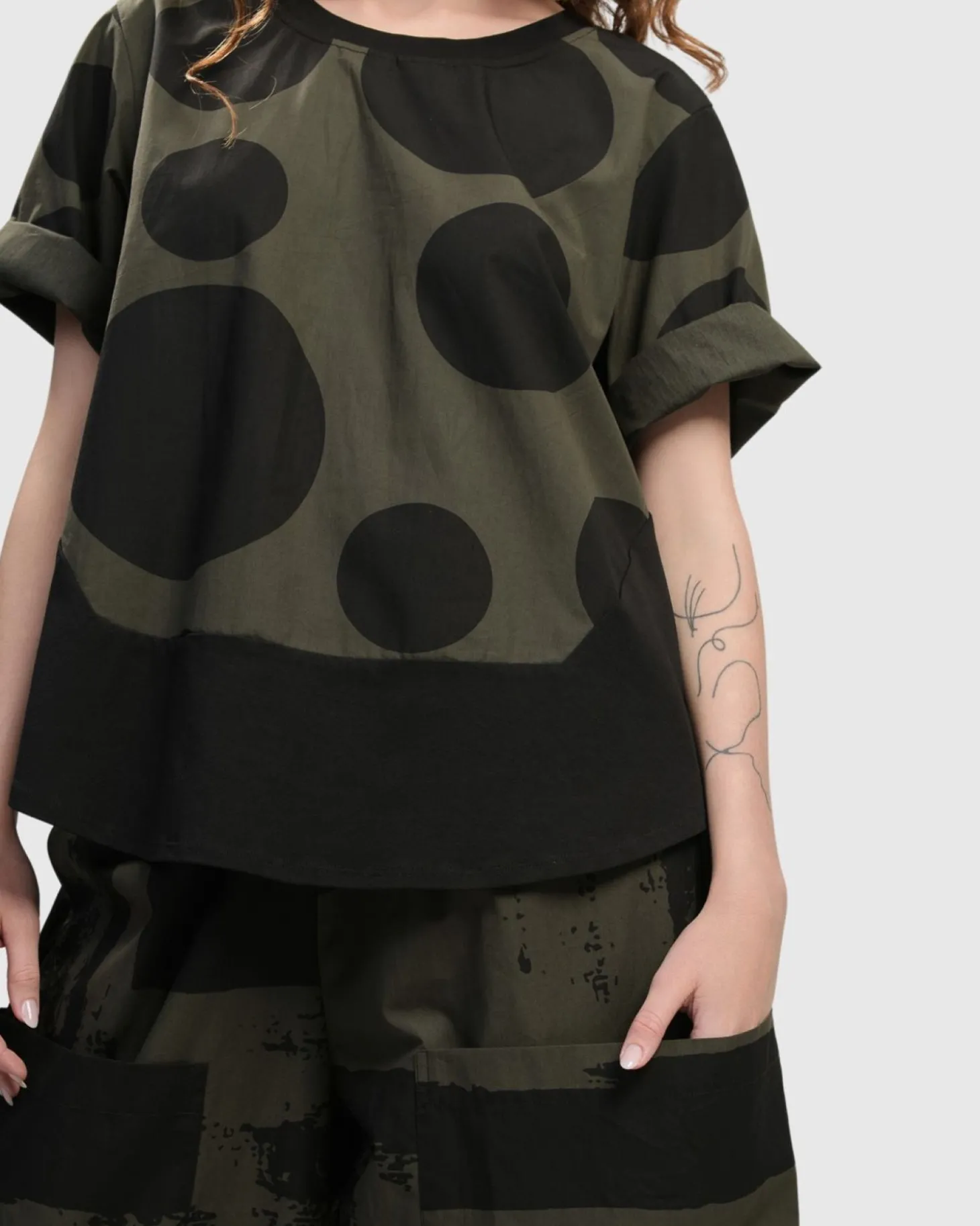 Urban Miyazaki Dots Tee, Khaki
