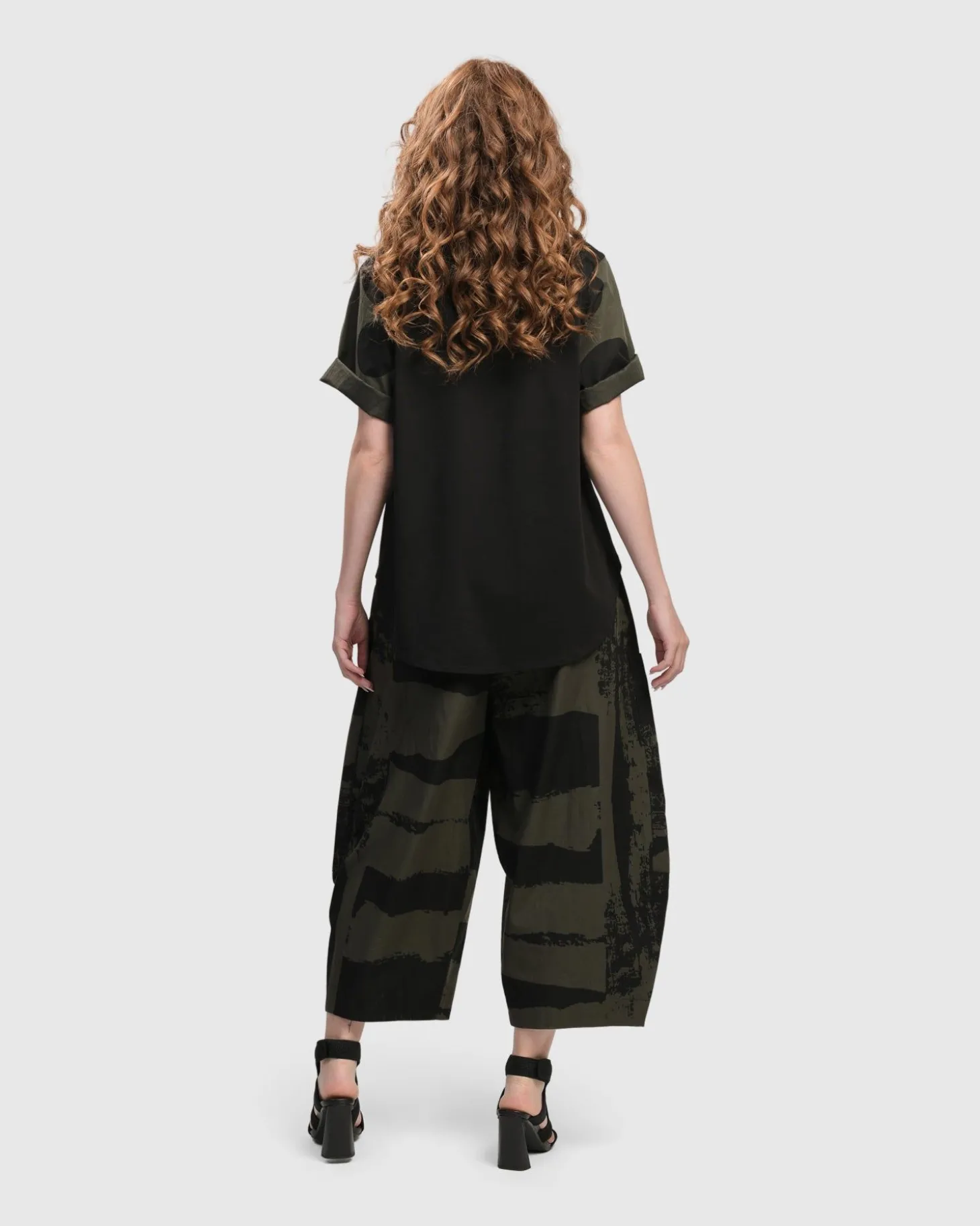 Urban Miyazaki Dots Tee, Khaki