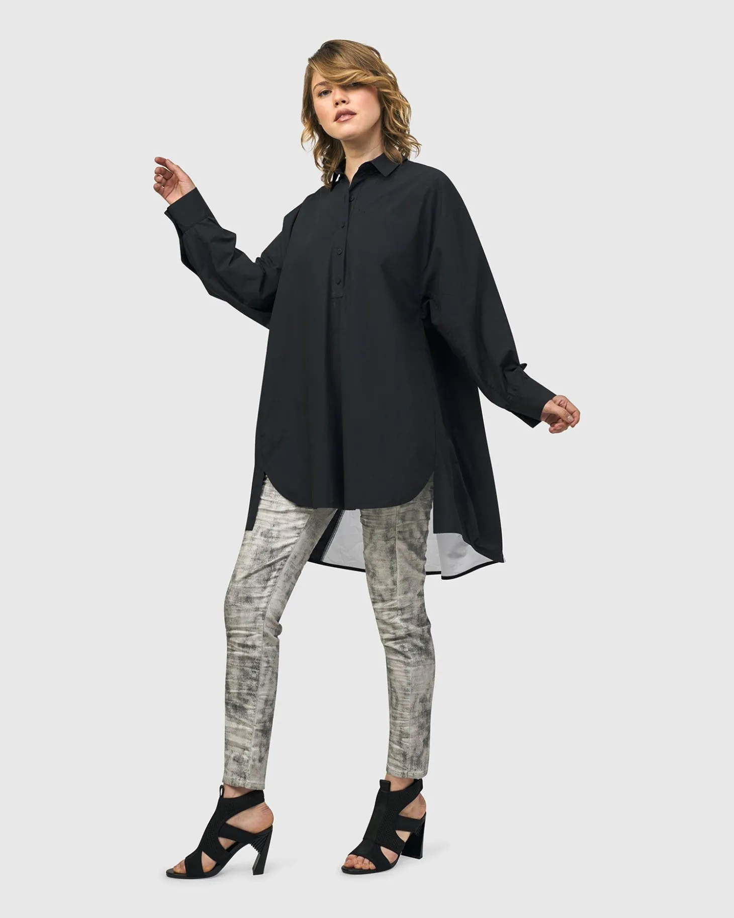 Urban Oversized Trapeze Shirt, Black