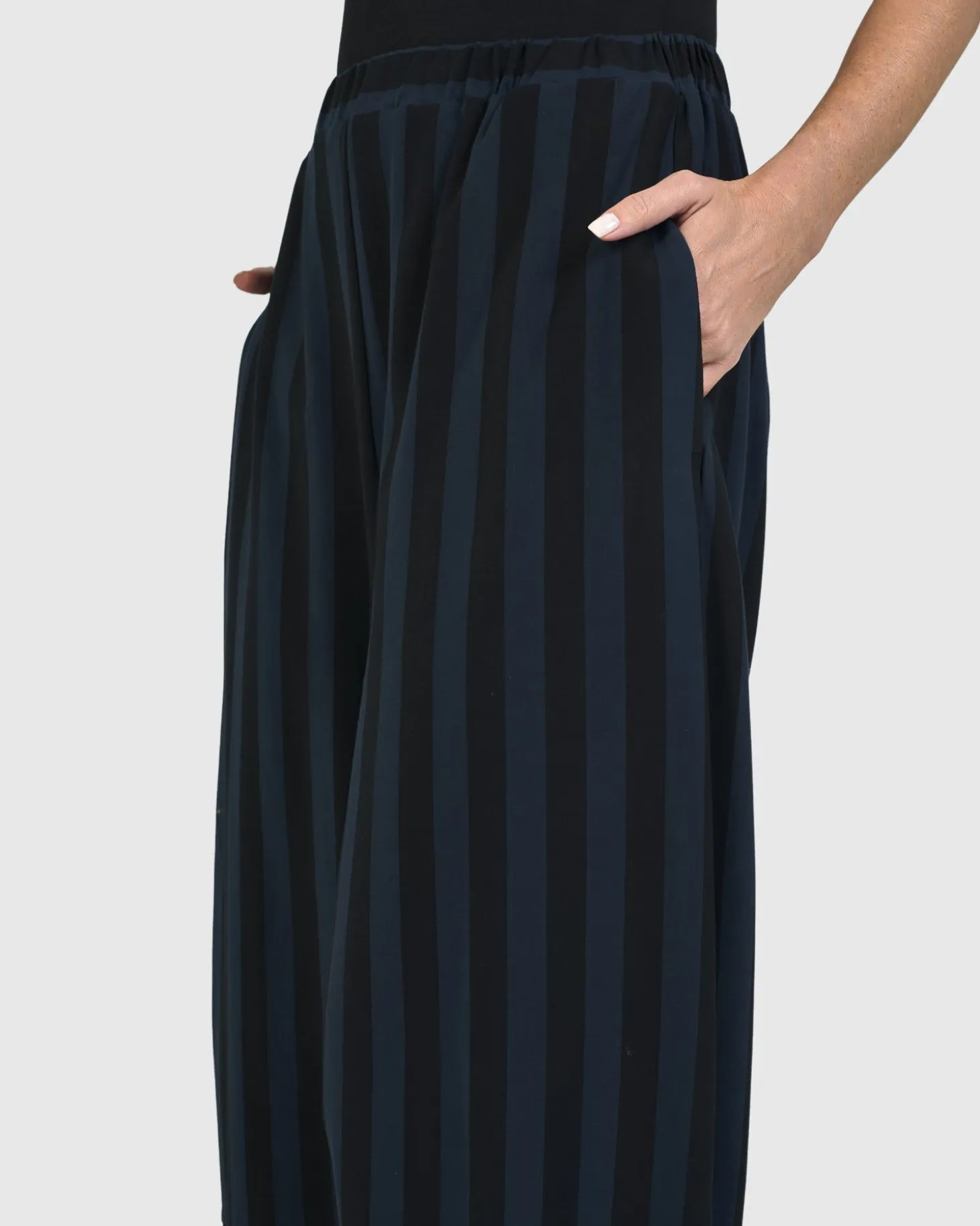 Urban Skyfall Lantern Pants, Navy