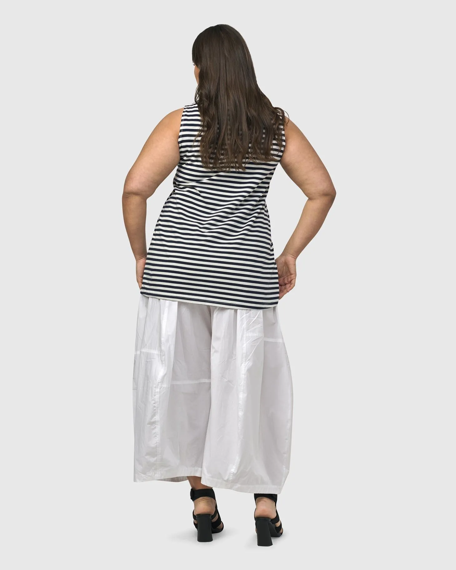 Urban Sleeveless Mockneck Top, Navy