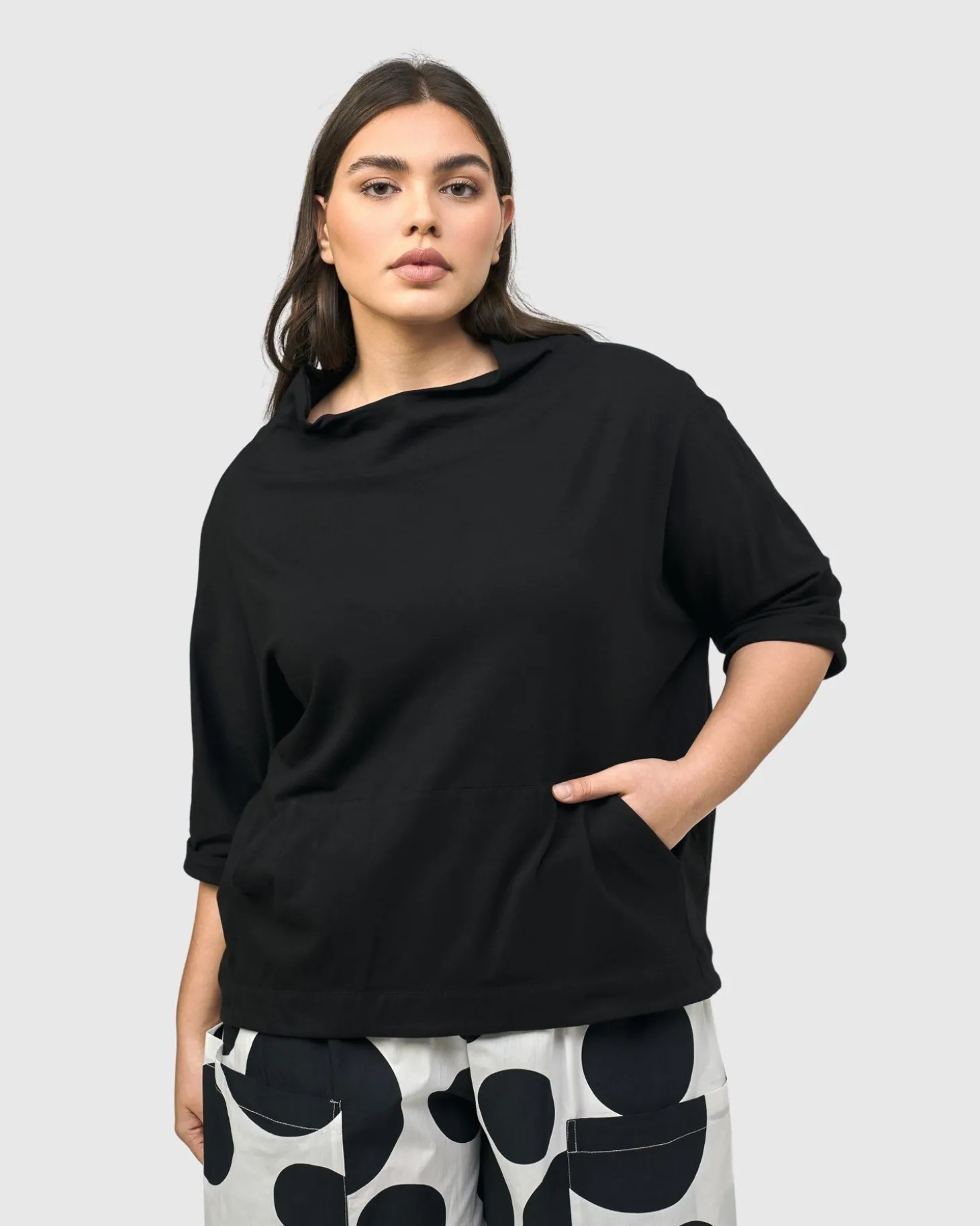 Urban Wanderer Sweatshirt, Black